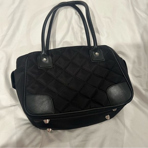 Quilted light pink crocodile on a leash handbag my flat in London - Picture 5 of 5